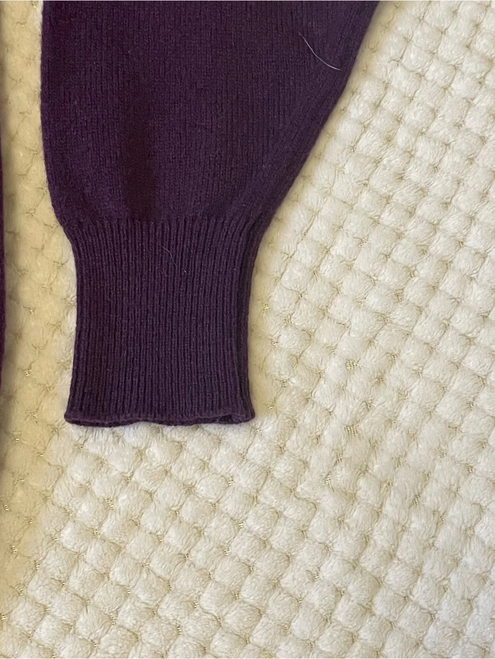 Alan Paine Vintage Men's Crewneck Sweater in Deep Purple medium Pebble Beach